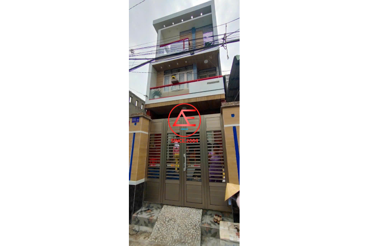 NHÀ 3 TẦNG